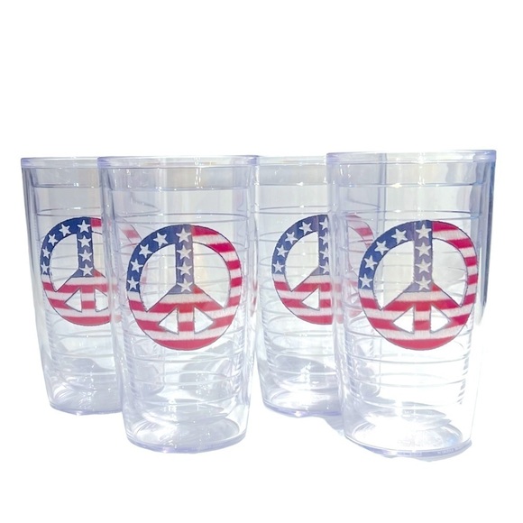 Tervis American Flag Peace Tumblers Set of 4 - 16 ounce.  Made in America NWOT - Picture 1 of 4